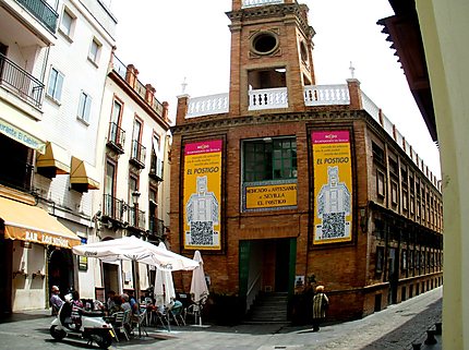 Marché artisanal à Séville