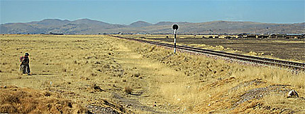 Péruvienne et chemin de fer