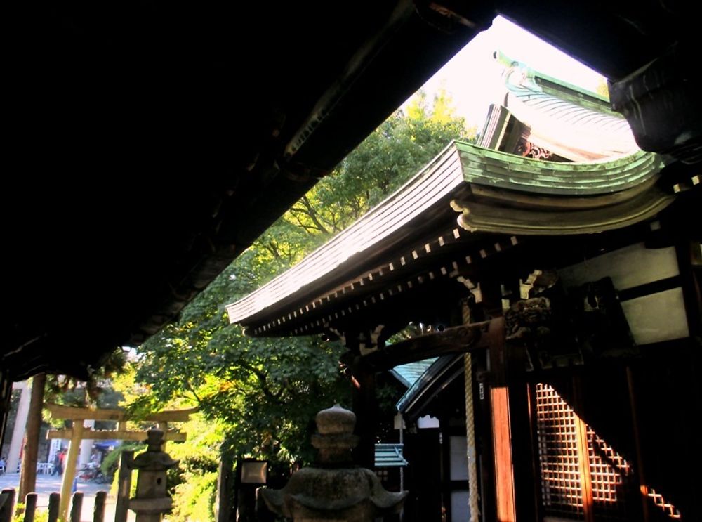 Temple Hokoku Jinja