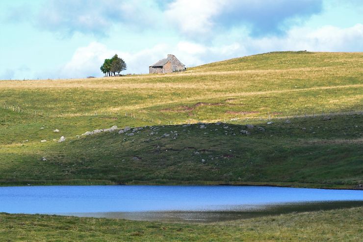 Lac des Moines vers Saint-Chély-d'Aubrac