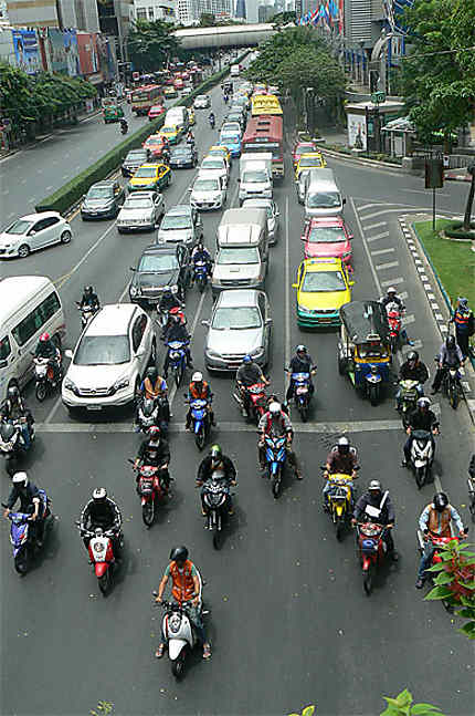 Circulation à Bangkok