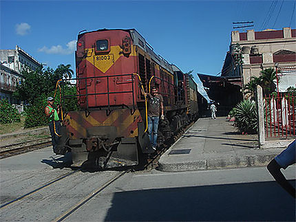Une des rares locomotives de réseaux férré cubain