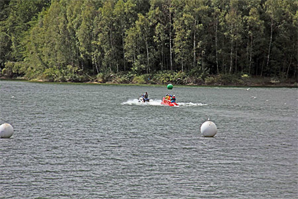 Promenade tiré par un jetski