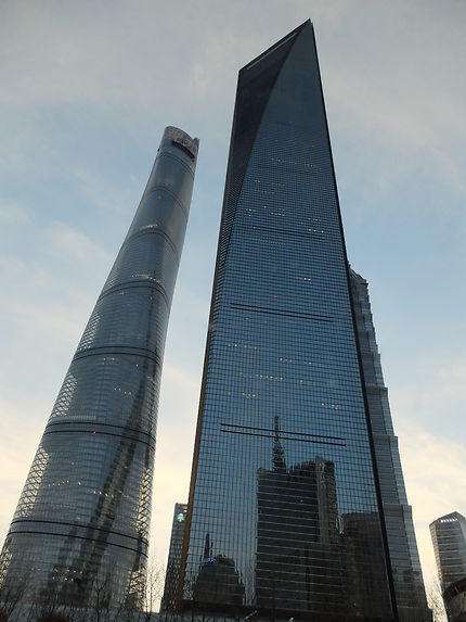 Reflets sur les tours de Shanghai