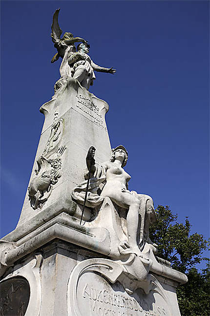 Monument commémoratif, parc St-Pierre, Calais