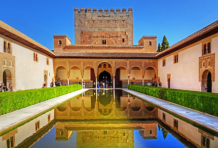 Alhambra de Grenade patio de Arrayanes
