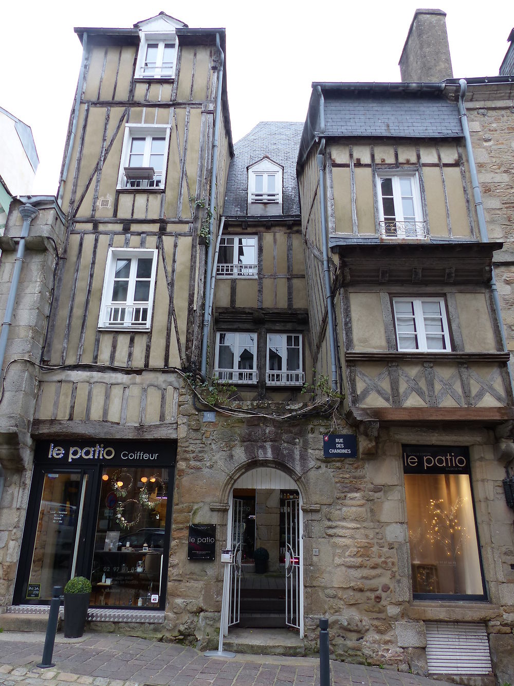 Le charme de la rue des Chanoines, Vannes