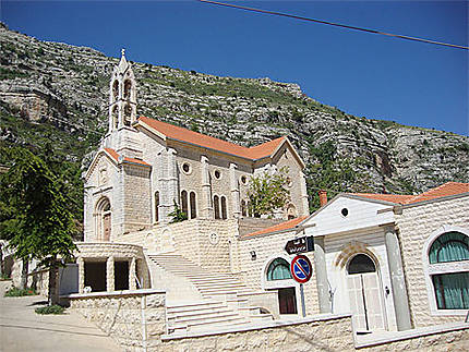 Eglise à Aaqoura