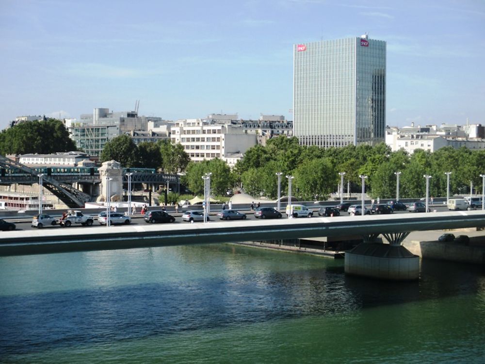 Pont Charles de Gaulle