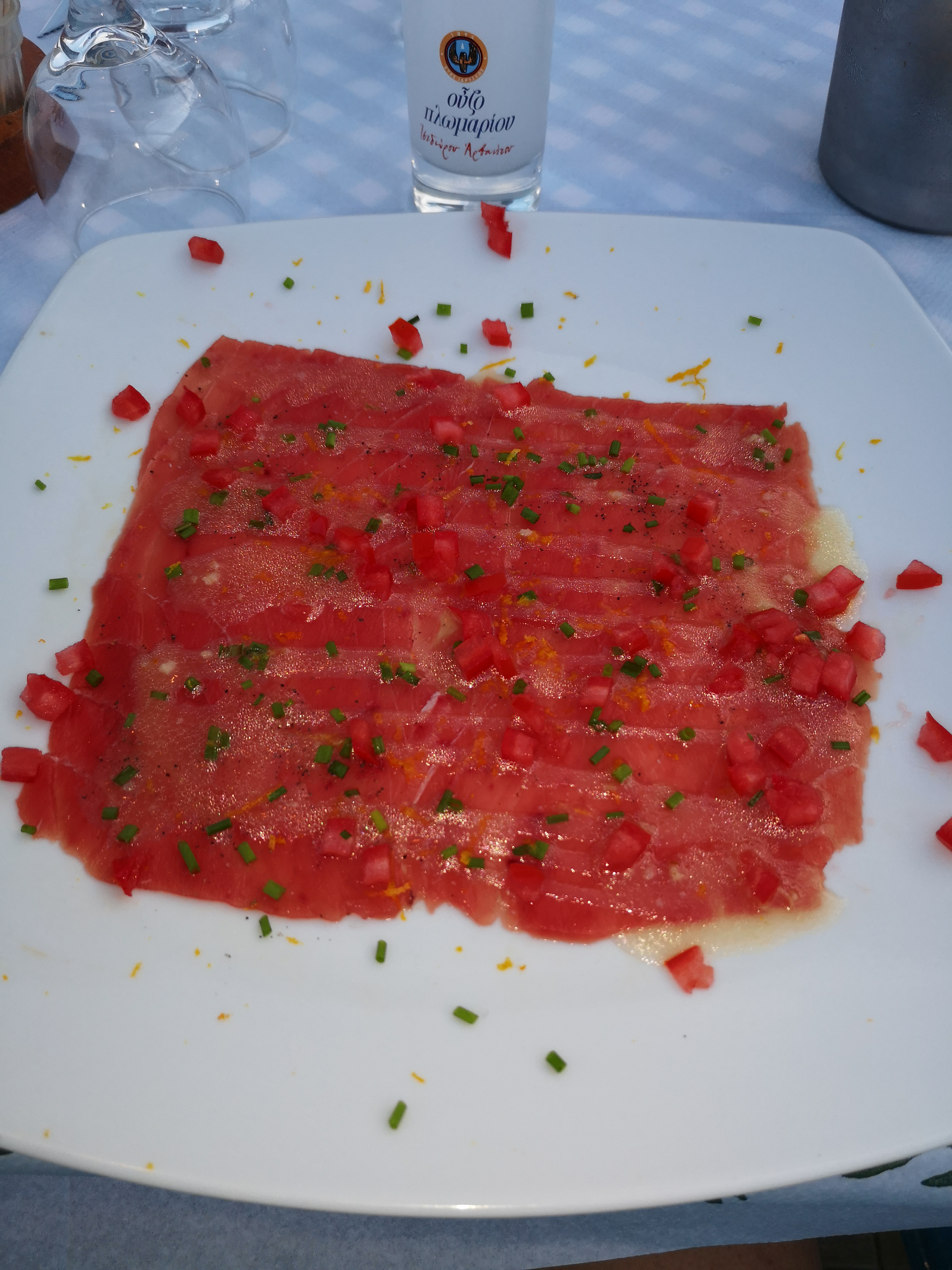 Tartare de thon à Preveza, en Grèce