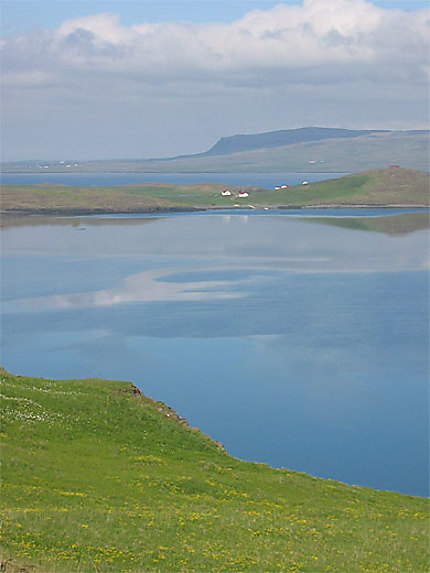 Le long du Hvalfjörður