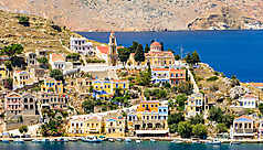 Gr&egrave;ce : l&rsquo;&icirc;le de Symi, la perle du Dod&eacute;can&egrave;se