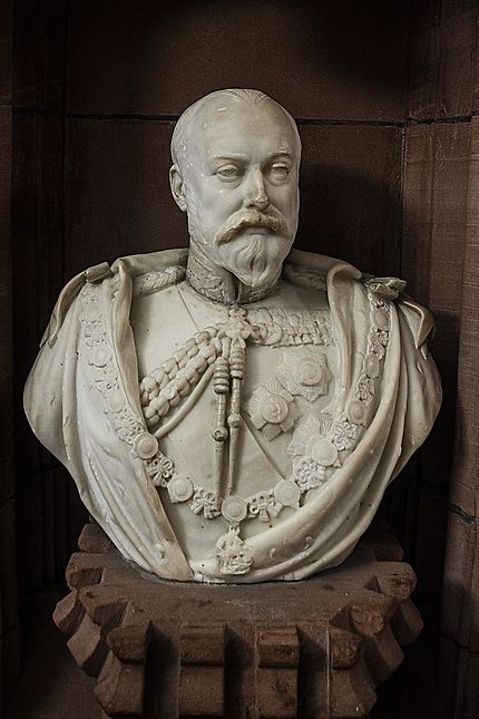 Buste du roi Edouard VII, hôtel de ville de Derry