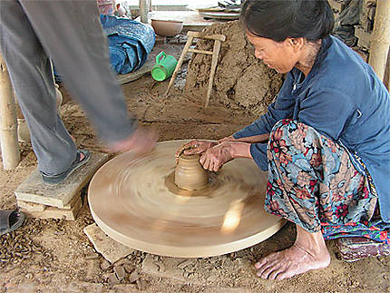 Une poterie artisanale