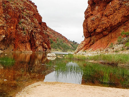 Glen Helen Gorge Glen Helen Gorge