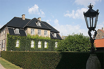 Pavillon sur le domaine du château