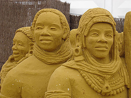 Sculpture de sables - Guerriers masaï