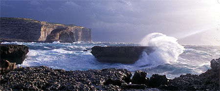 Tempête à Dwejra Point Tempête à Dwejra Point