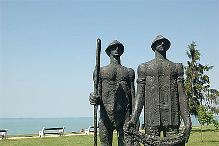 Statues au Balaton