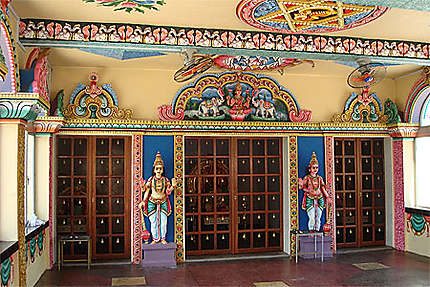 Salle d'un temple tamoul
