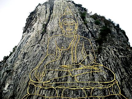 Le plus grand Bouddha du monde