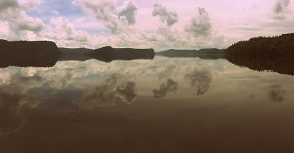 Le majestueux lac Mekinac