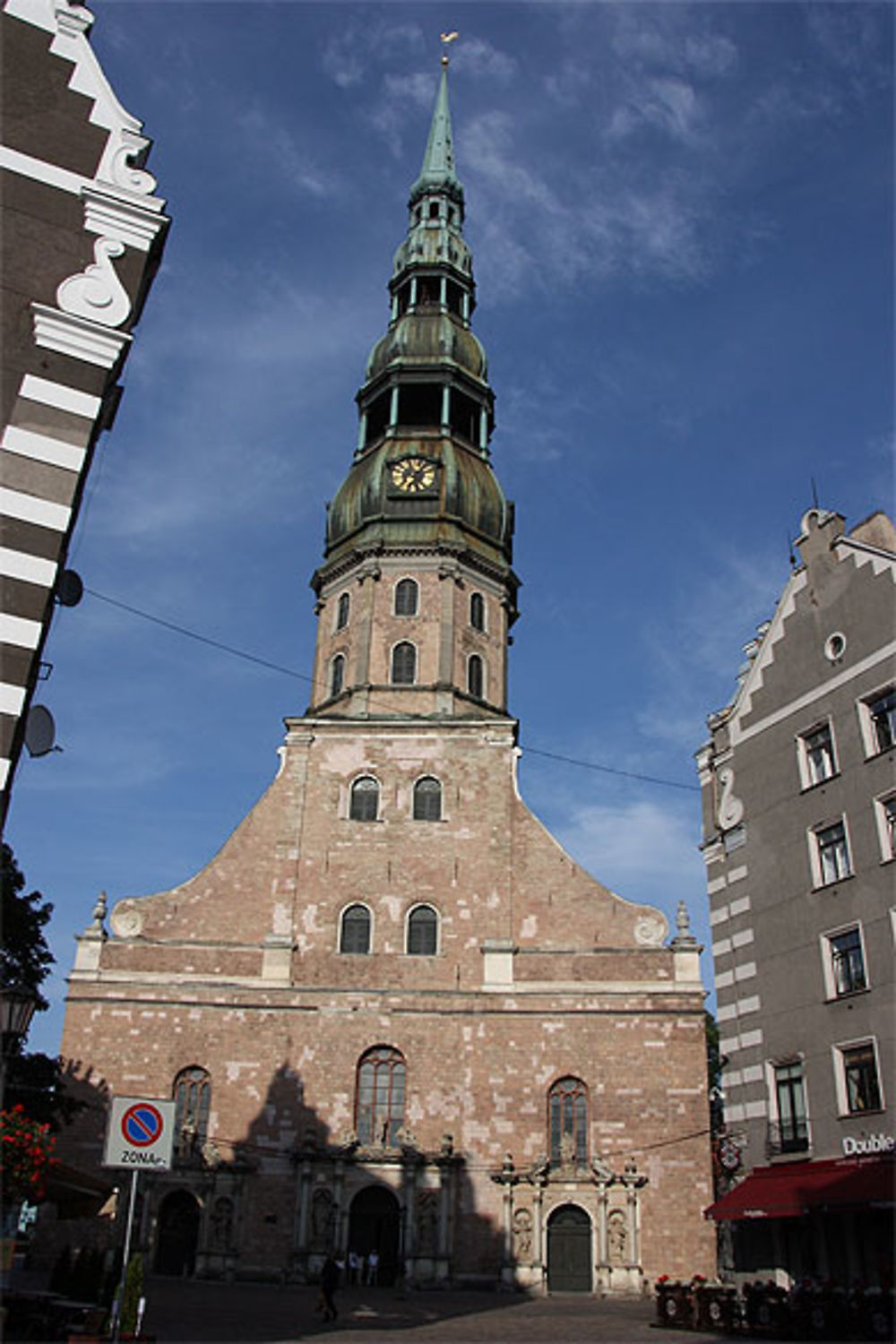 Eglise Saint Pierre