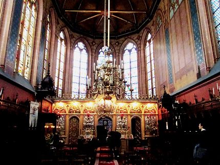 La nef de l'église des Saints-Archanges, Paris