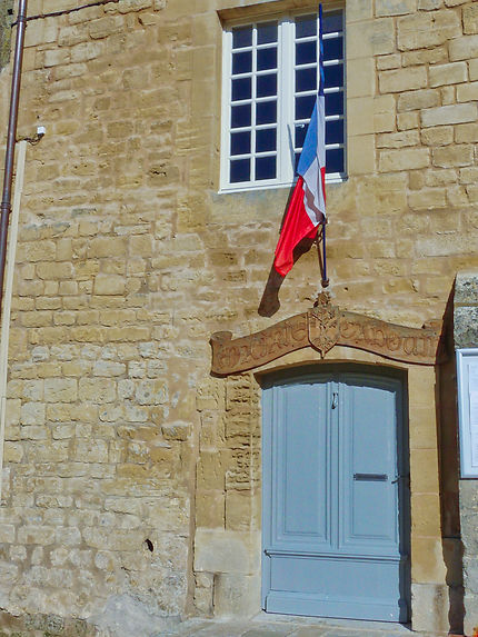 Maison en pierres à Cadouin