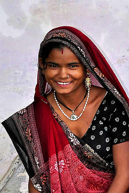 Sourire d'une jeune Indienne