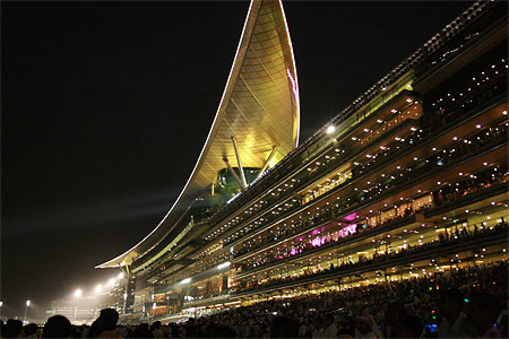 Inauguration de l'hippodrome Meydan de Dubai