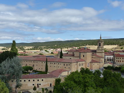 Village et monastère de Santo Domingo de Silos