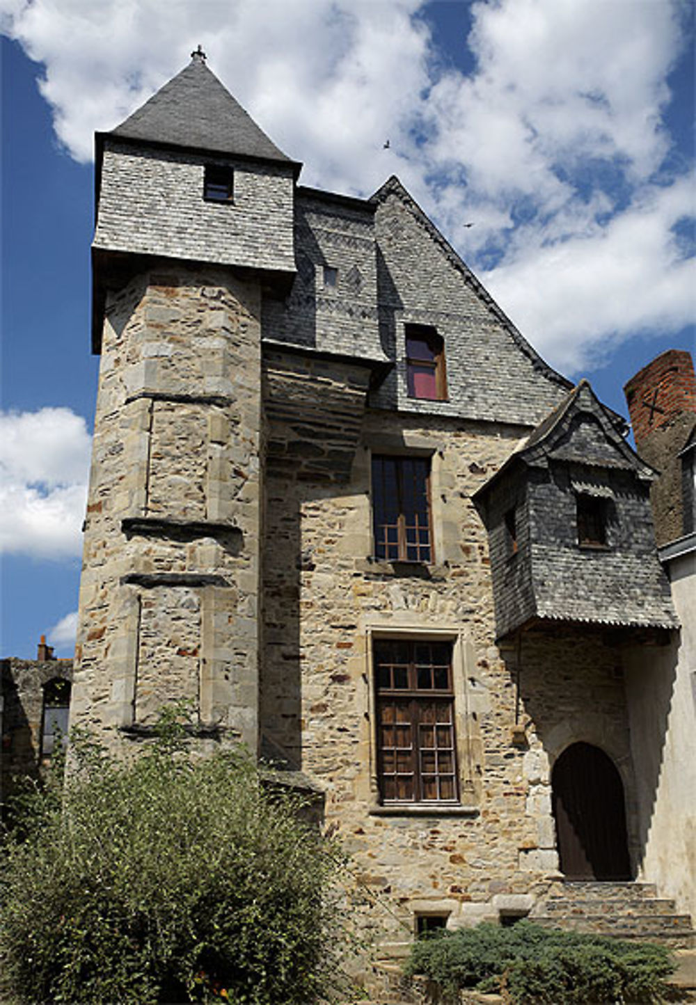 Hôtel du Bol d'Or, rue d'En-Bas, Vitré