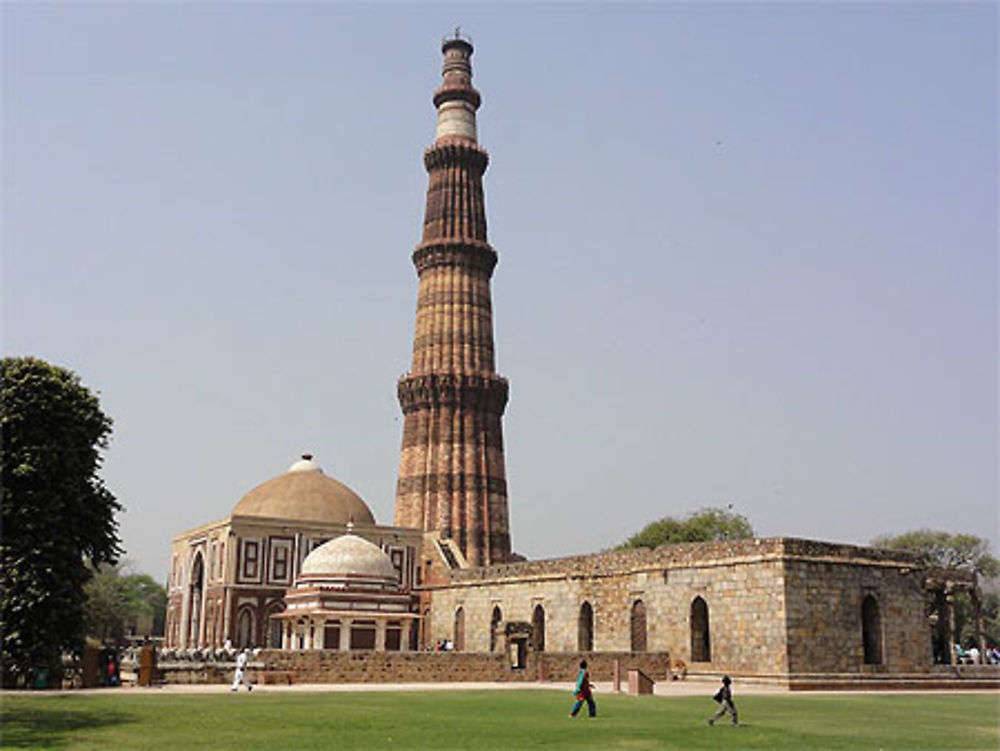 Mosquée Qtab Minar