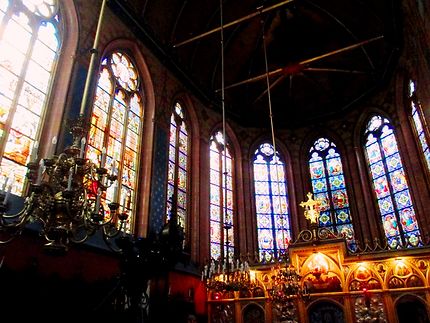 Les vitraux de l'église des Saints-Archanges