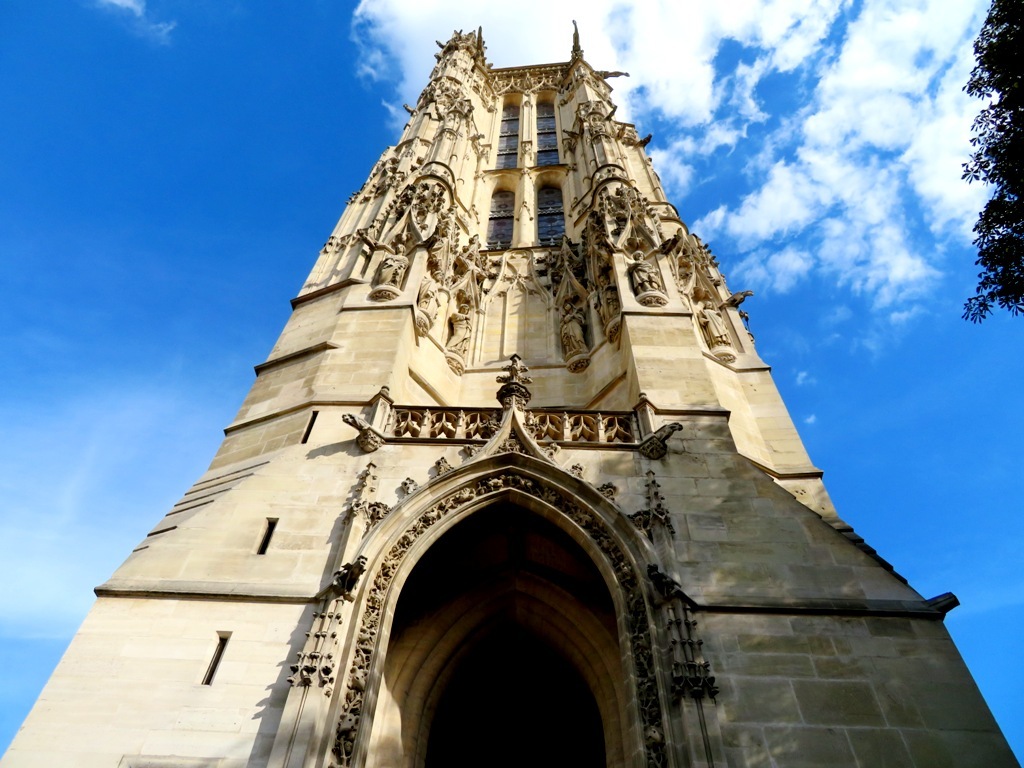 La tour Saint Jacques La tour Saint Jacques