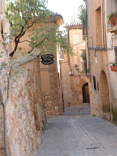 Alquezar en Sierra de Guara Alquezar en Sierra de Guara