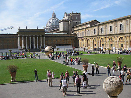 Cour des Musées du Vatican