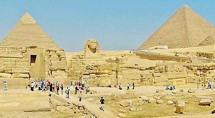 Sphinx & Pyramide 