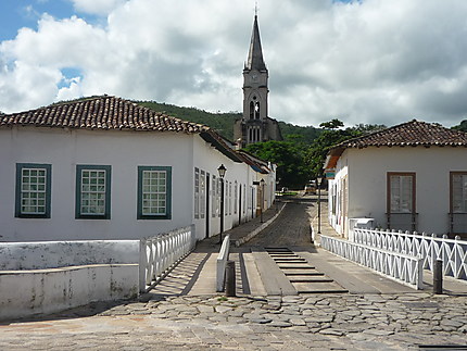 Rue de l'église à Goias