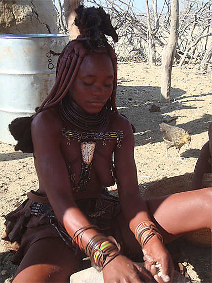 Femme d'ethnie Himba