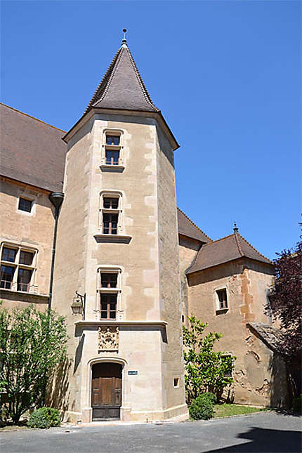 Tourelle au château de Corcelles en Beaujolais