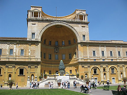 Cour des Musées du Vatican