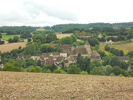 Vichères, le village depuis la coline de Rougemont