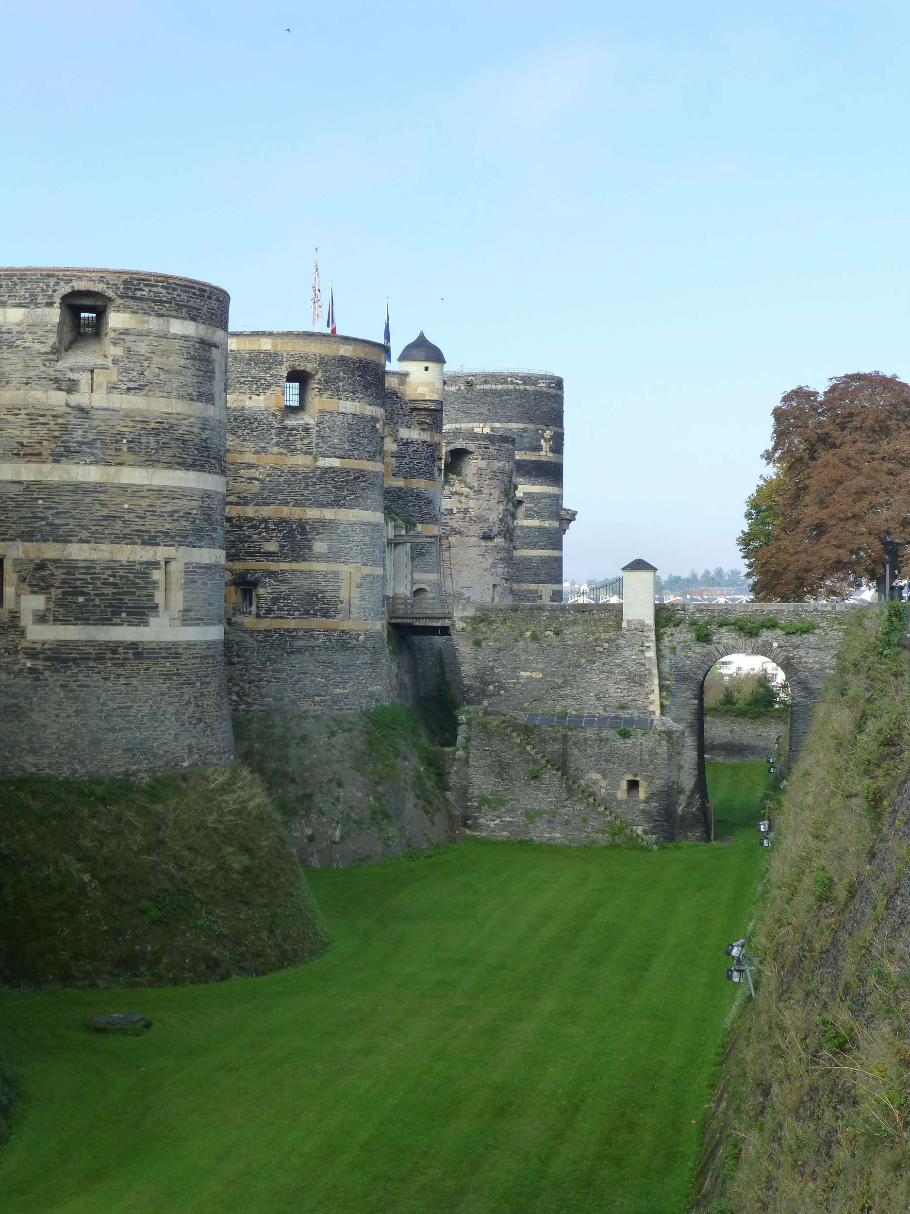 Anciennes douves du Château d'Angers Anciennes douves du Château d'Angers