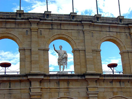 Arènes Arènes