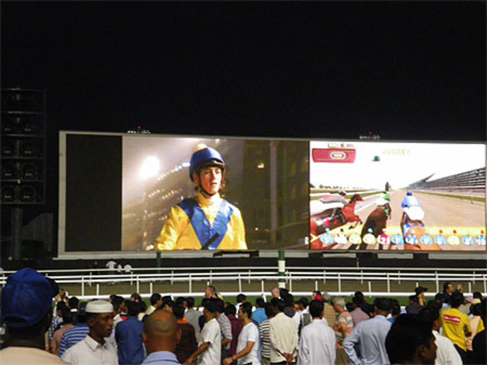 Inauguration de l'hippodrome Meydan de Dubai