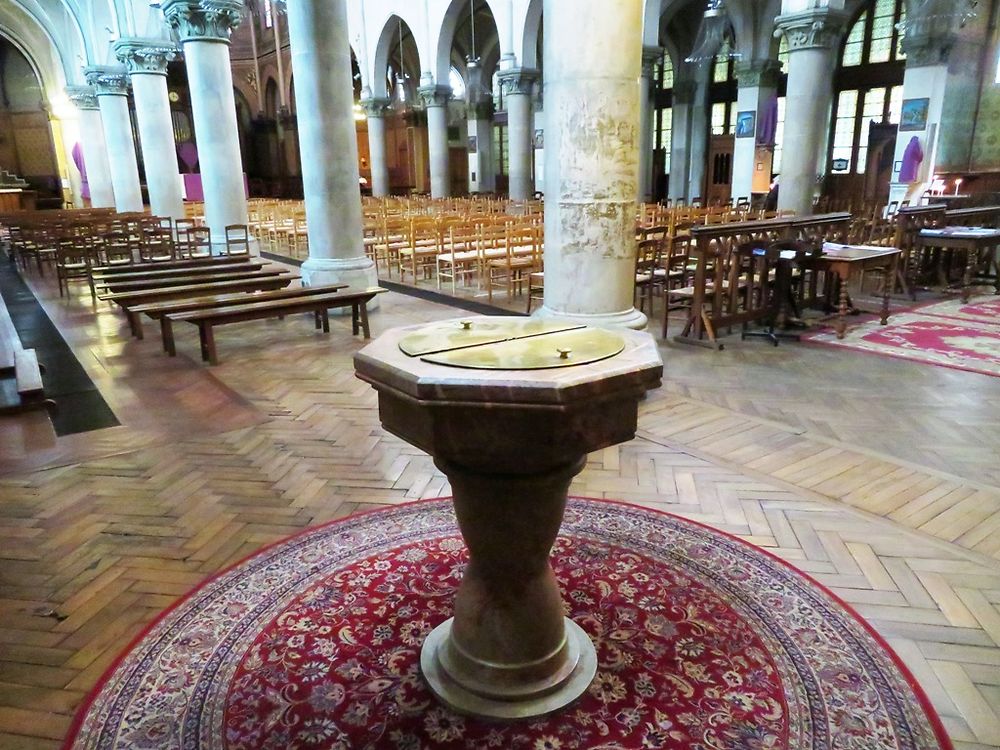 Le Baptistère de l'Église Saint-Georges