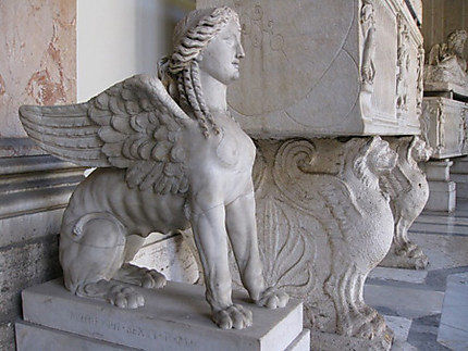 Statue ailée aux Musées du Vatican
