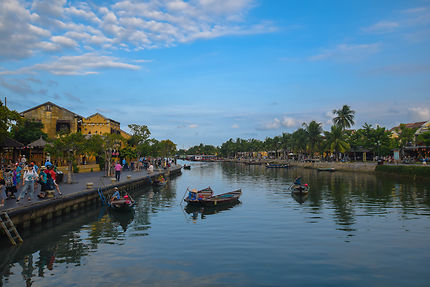 Canal dans la vielle ville de Hội An, Vietnam